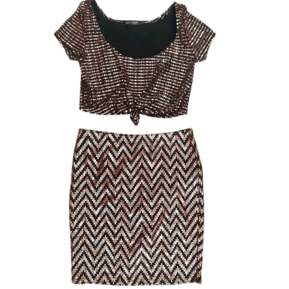 Chic Zigzag Patterned 2pc Skirt Set Black and Gold Dress